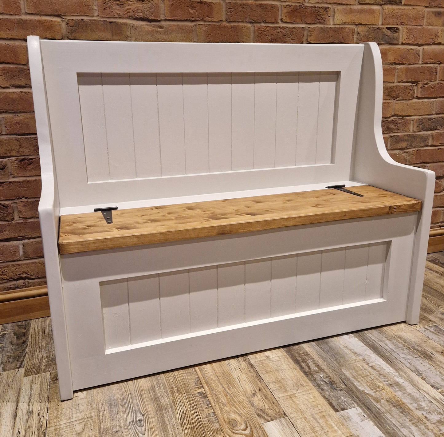 Settle Bench Hallway Bench