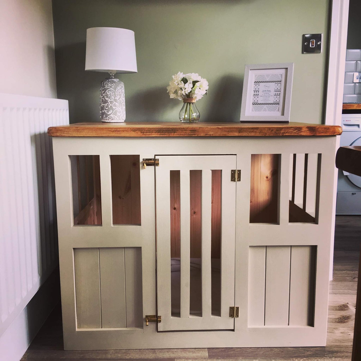 Medium Dog Crate